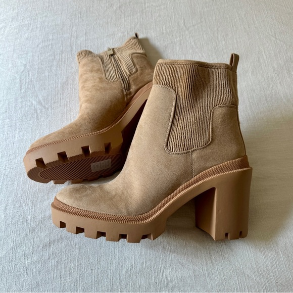 JLO Emalee Bootie - Picture 2 of 8